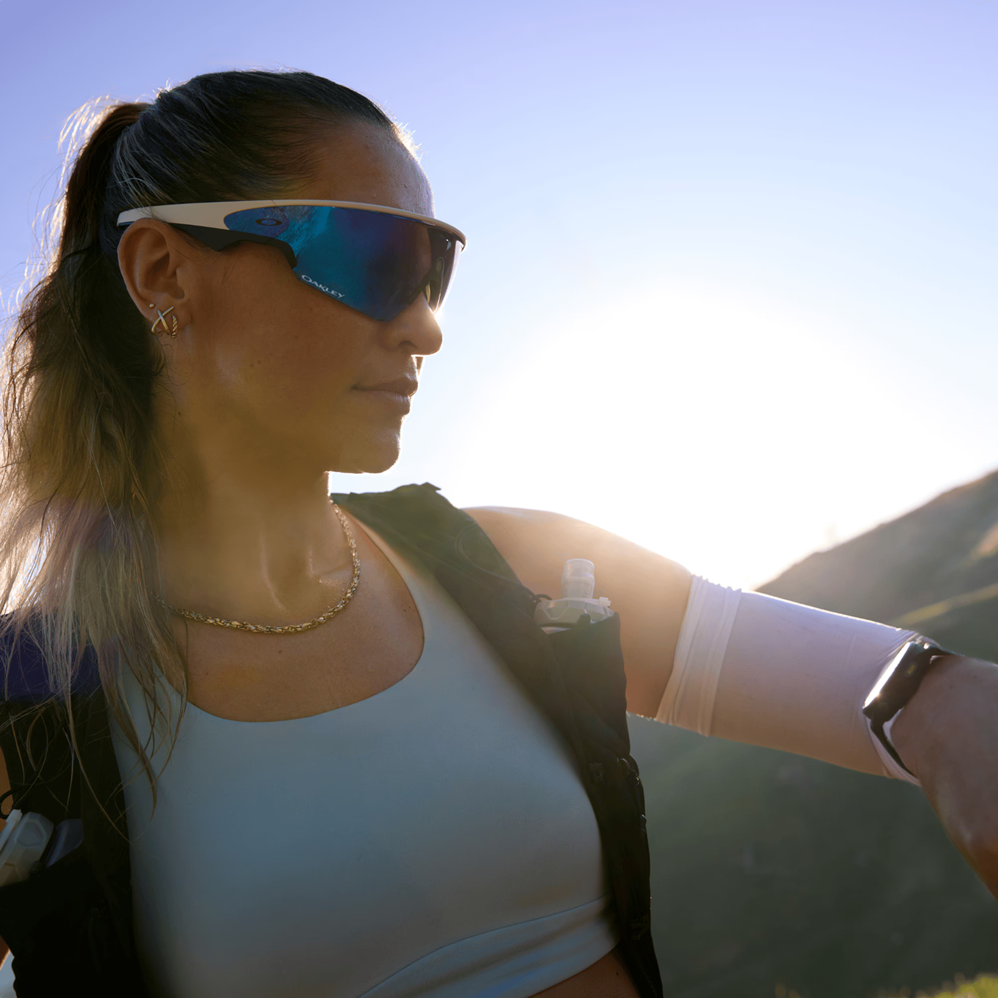 Oakley Meta Vanguard AI Smart Performance Glasses with Meta AI & Prizm™ Sapphire Lenses