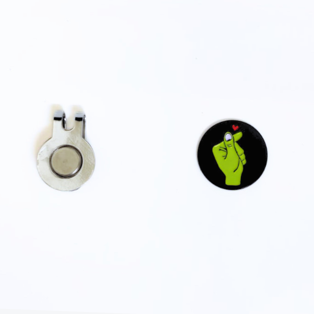 GolfBasic Lucky Heart Ball Marker & Magnetic Cap Clip