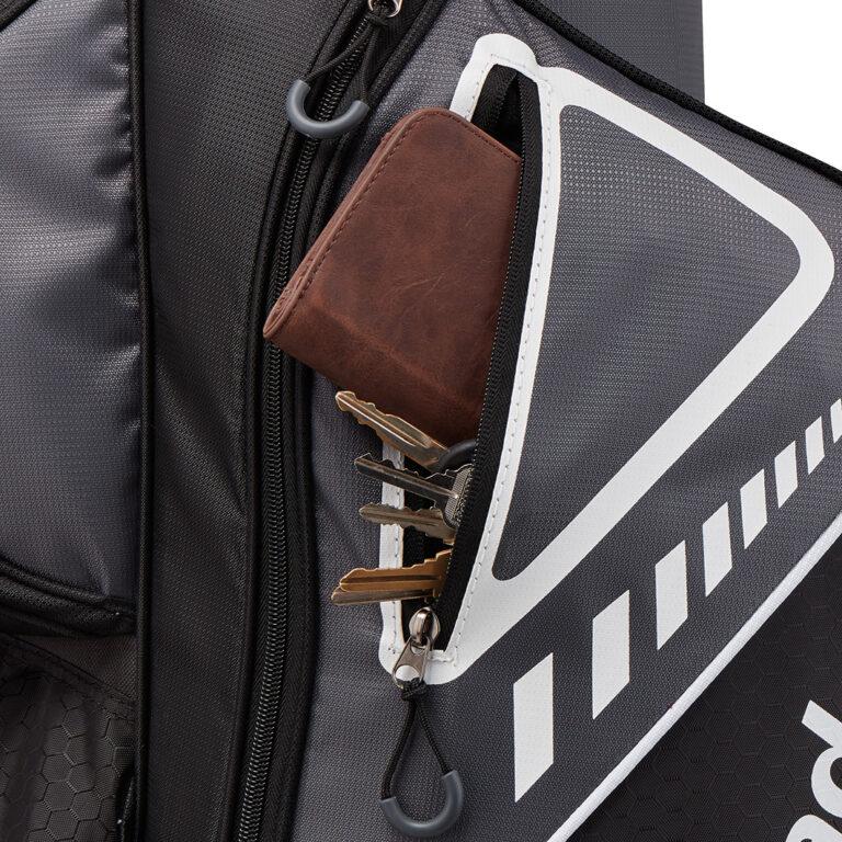 TaylorMade Select Plus cart Bag