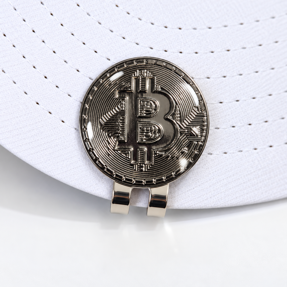 GolfBasic Bitcoin Premium Marker & Magnetic Cap Clip