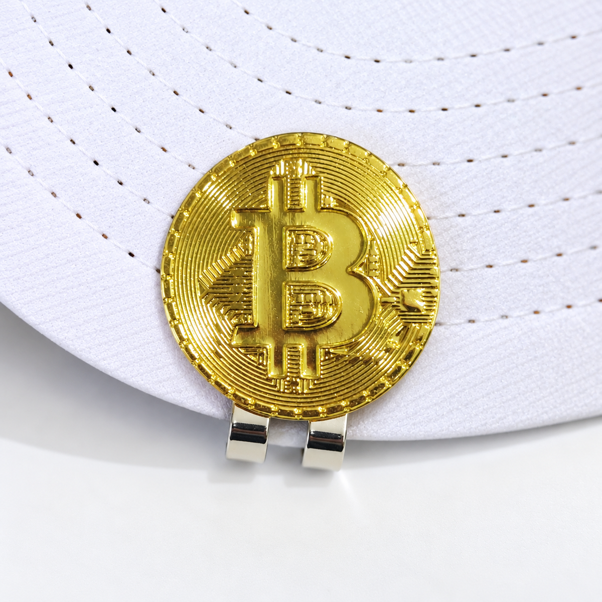 GolfBasic Bitcoin Premium Marker & Magnetic Cap Clip