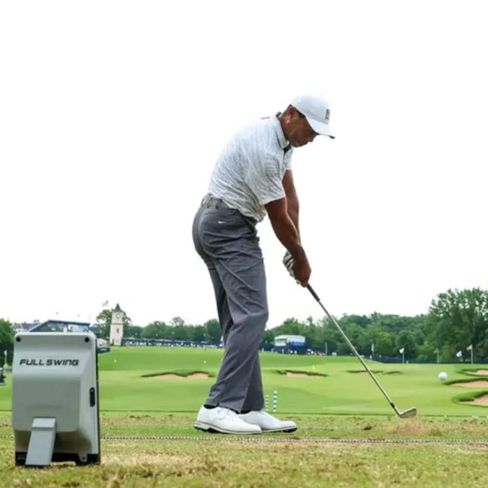 Full Swing KIT Launch Monitor