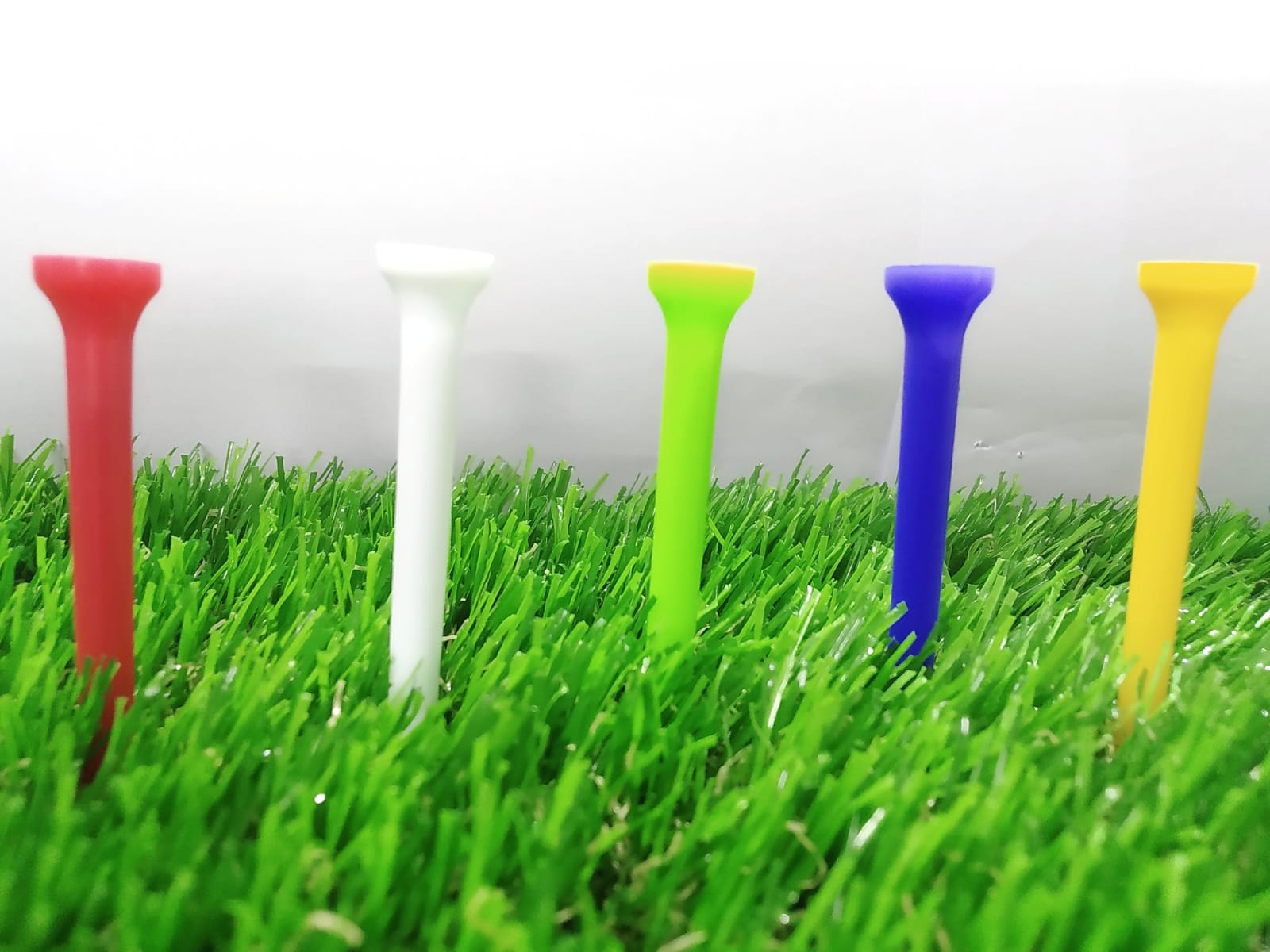 GolfBasic Premium Bowl Shaped Golf Tees (2 Sizes)